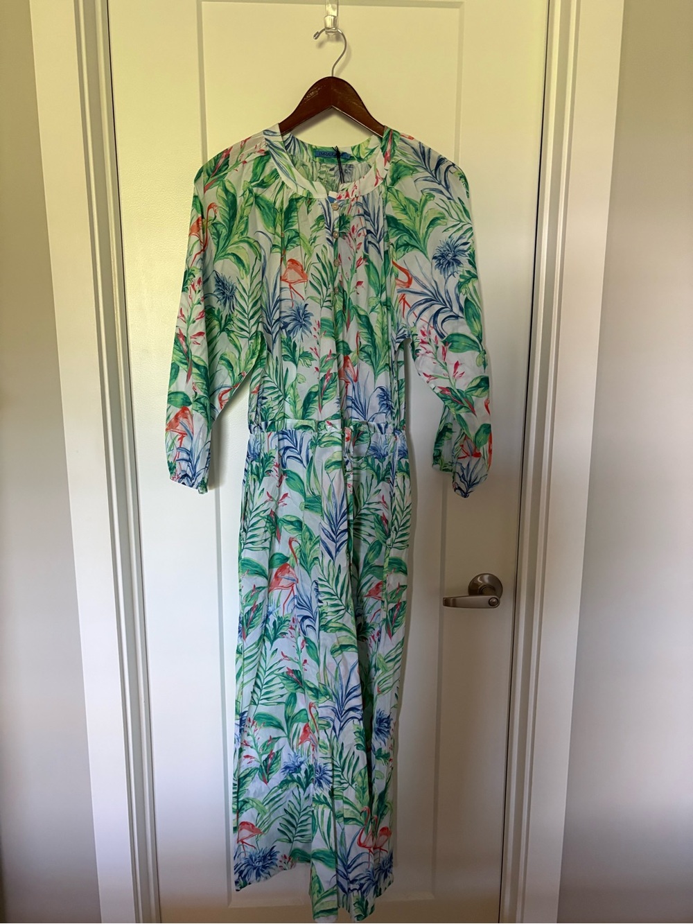 J McLaughlin Tropical Floral & Flamingo Print Maxi Dress - M Medium - NWT